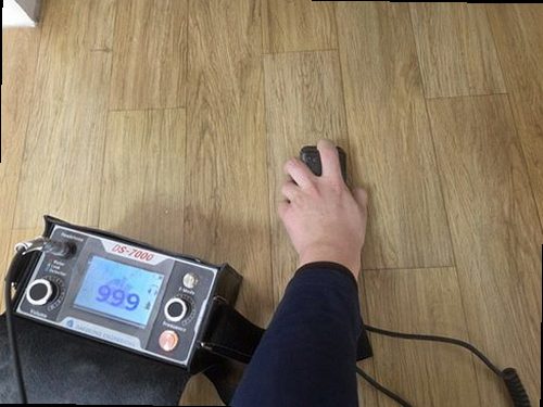 기장군 누수탐지 거실 천장 누수 흔적과 수도계량기 별침 점검 모습