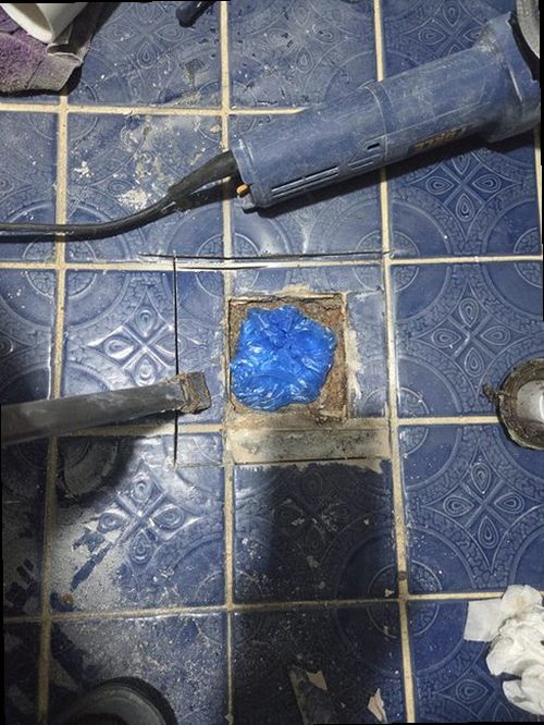 만안구 누수탐지 욕실 인접 방 천장에 번진 누수 흔적