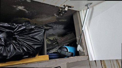부산 강서구 누수탐지 보일러 압력 저하와 천장 누수 흔적을 확인하는 현장