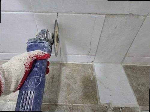 노원구 누수탐지 배관 공압검사와 욕실 배수구 주변 점검 장면