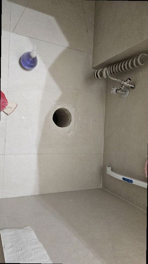서울 중구 누수탐지 천장 얼룩과 벽면 습기를 확인하는 누수 점검 현장