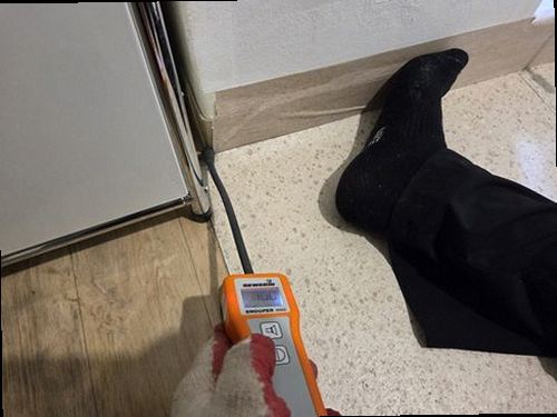 부산 동구 누수탐지 천장 얼룩과 벽지 들뜸이 나타난 누수 의심 현장